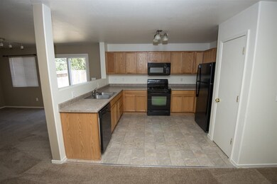 8670 Sunrise Mist Ct, Reno, NV 89506 - photo 5