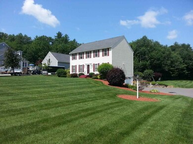 6 Sara Beth Ln, Londonderry, NH 03053 - photo 2