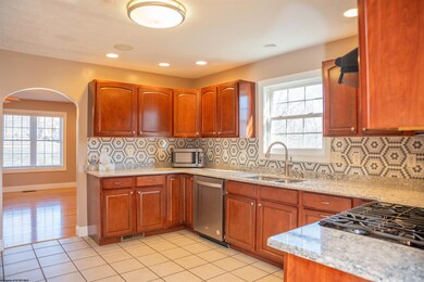 521 Santa fe Ct, Morgantown, WV 26508 - photo 7