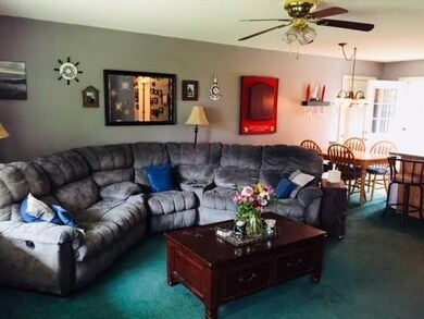 9 Hobbs St, Thorndike, MA 01079 - photo 5