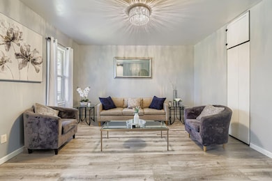 890 Duchess St, Saint Paul, MN 55106 - photo 4