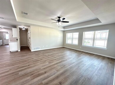 358 Saddle Ridge Ct, Springtown, TX 76082 - photo 5