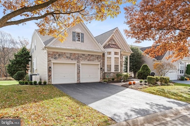 454 Larkspur Dr, Kennett Square, PA 19348 - photo 3