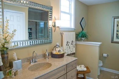 4418 Allegiant St unit 116, Center Valley, PA 18034 - photo 5