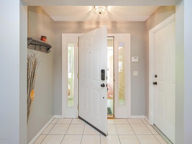 8630 Synhoff Dr, Jacksonville, FL 32216 - photo 4