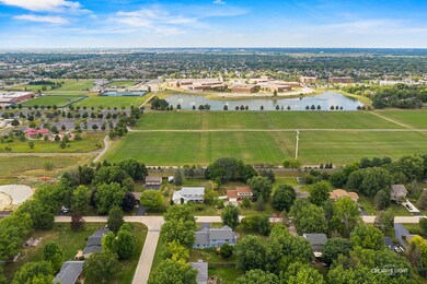 29W341 Wagner Rd, Naperville, IL 60564 - photo 4