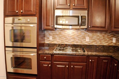 Oven and Backsplash