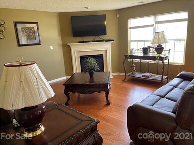 2204 Ballingarry Dr, Statesville, NC 28625 - photo 7