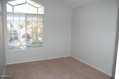 835 W Devon Dr, Gilbert, AZ 85233 - photo 2