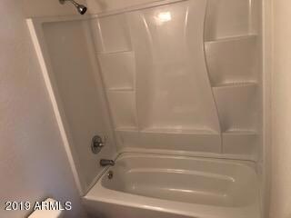 MCLELLAN - BATHROOM 2 V2