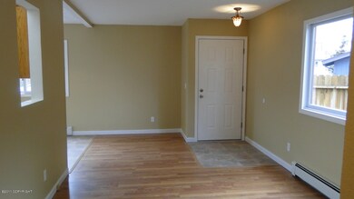 LIVING RM