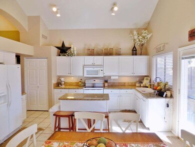 Kitchen 5