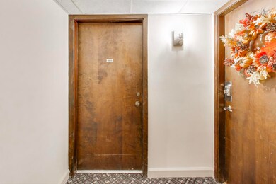 6443 Clarendon Hills Rd unit 100, Willowbrook, IL 60527 - photo 4