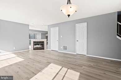 6903 Jones View Dr unit 3B, Baltimore, MD 21209 - photo 6