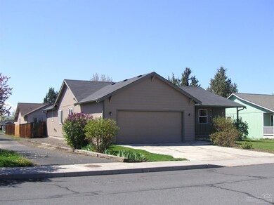 21351 Puffin Dr, Bend, OR 97701 - photo 2