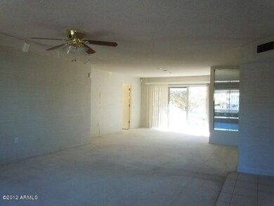 17430 N Cottonwood Dr, Sun City, AZ 85373 - photo 2