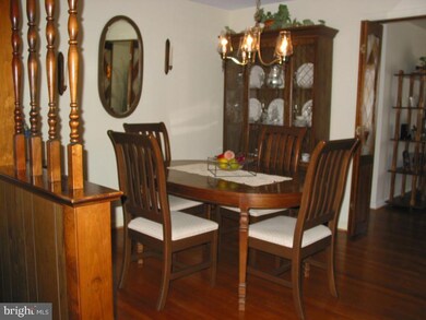 121 Water St, New Holland, PA 17557 - photo 7