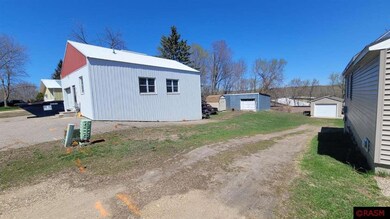 918 918 Valley N, New Ulm, MN 56073 - photo 3