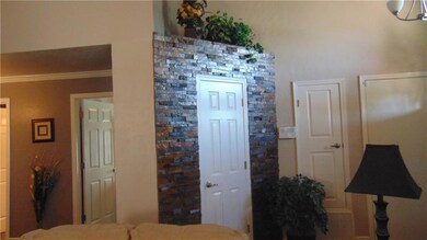 14521 Thayer Pease Ave, Horizon City, TX 79928 - photo 3