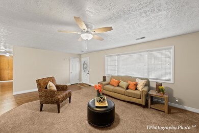 7-Formal Living Rm Off Entry