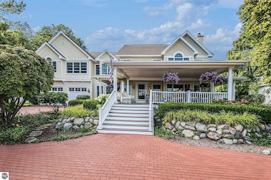 121 C and O Club Dr, Charlevoix, MI 49720 - photo 6