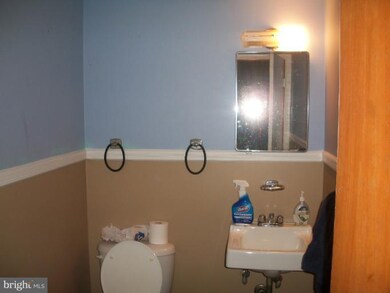 6110 Cipriano Rd, Lanham, MD 20706 - photo 7