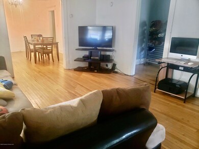 1044 Quincy First Floor Ave, Scranton, PA 18510 - photo 6