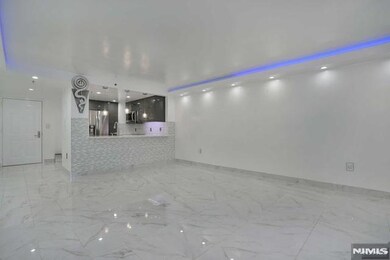 Palisades unit 710, Fort Lee, NJ 07024 - photo 7