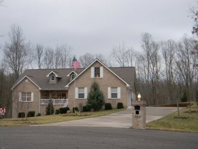 390 Frost Creek Dr, Crossville, TN 38571 - photo 2