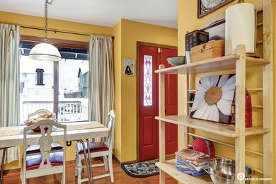 Dining/Kitchen
