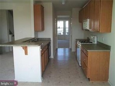 135 Acorn Dr, Mount Royal, NJ 08061 - photo 5