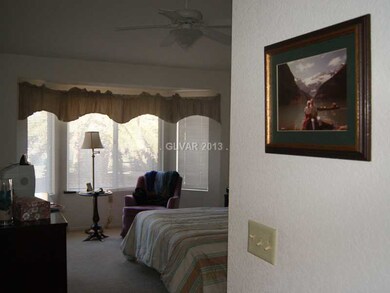 Master Bedroom. Bay Window and Ceiling Fan