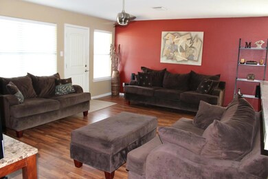 5505 Jefferson St, Pearland, TX 77584 - photo 2