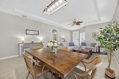 208 Oceania Ct, Apollo Beach, FL 33572 - photo 2