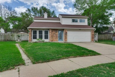 8302 Lime Springs Dr, Houston, TX 77095 - photo 2