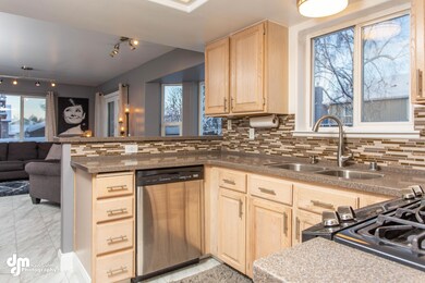 Kitchen_5202-FULL