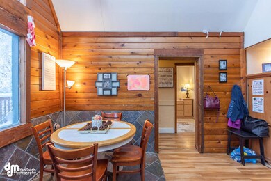 Living Room-ELKO1528-SMALL