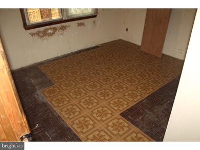 109 E North St, Clayton, NJ 08312 - photo 4