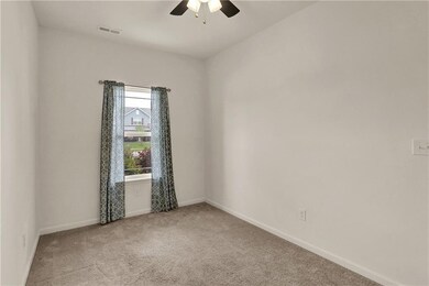 8694 Thatcher Ln, Avon, IN 46123 - photo 4