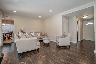 610 Juniper Ave, Upland, CA 91786 - photo 5