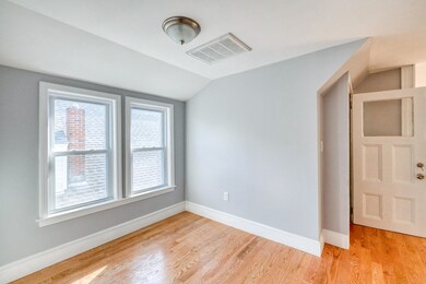 40 Creighton St unit 3, Cambridge, MA 02140 - photo 4