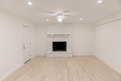 1383 Oblate Dr, San Antonio, TX 78216 - photo 6