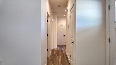 720 E Vivian St, Bolivar, MO 65613 - photo 5