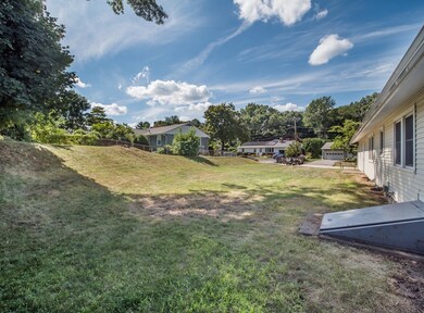 57 Blue Bell Rd, Worcester, MA 01606 - photo 5