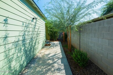 337 N Colorado St unit 102, Chandler, AZ 85225 - photo 3