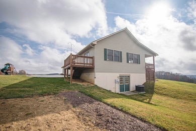 5485 Buffalo Mountain Rd SW, Willis, VA 24380 - photo 6