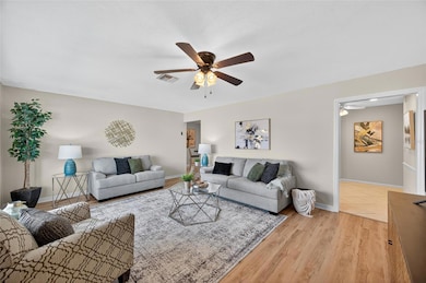 2855 Sarah Dr, Clearwater, FL 33759 - photo 4