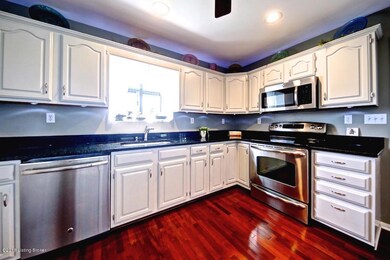 321 Newman Way, Mount Washington, KY 40047 - photo 5