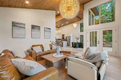 1019 Mountain View Dr, Sevierville, TN 37876 - photo 7