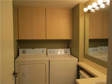 32 Danbury Ct unit A, Royal Palm Beach, FL 33411 - photo 7